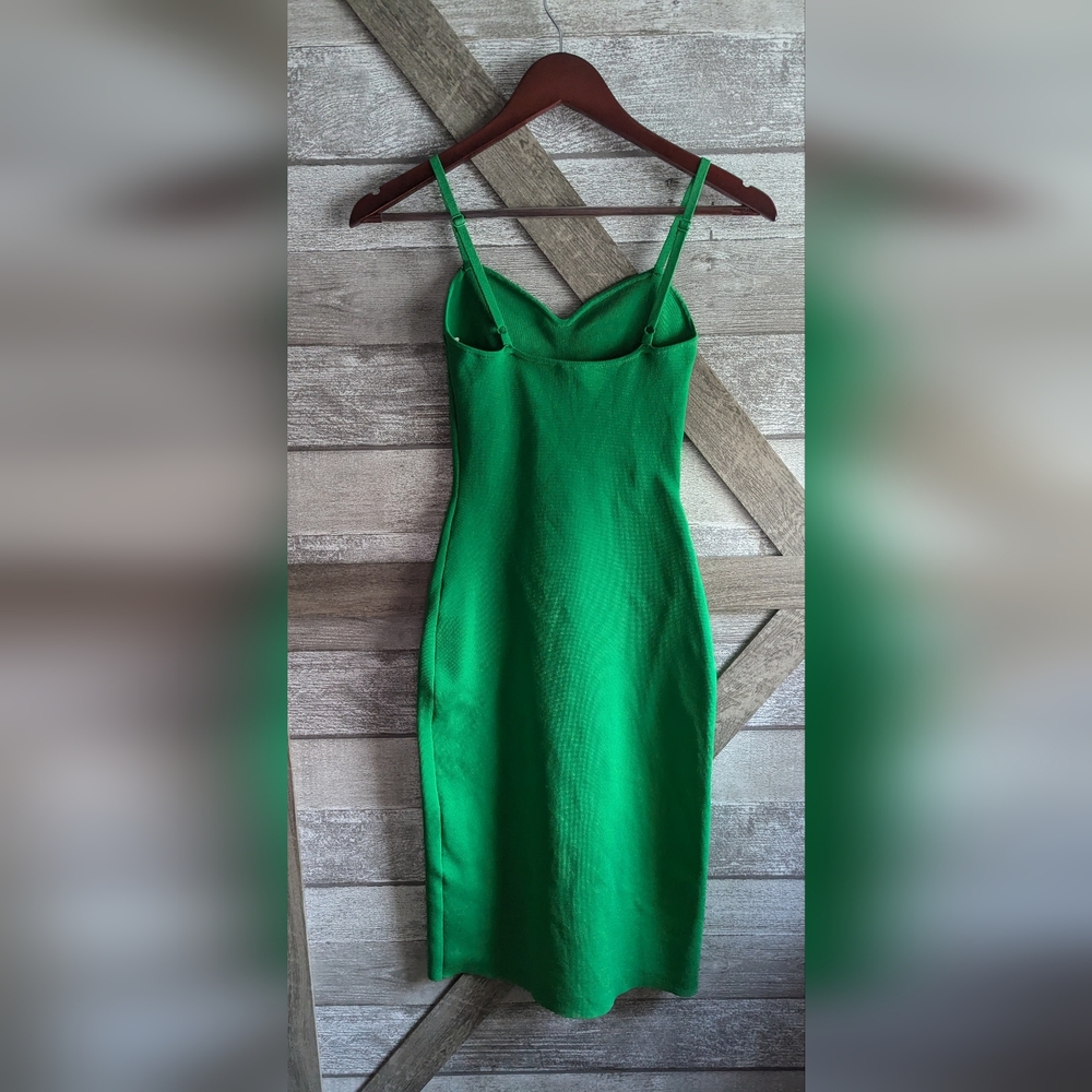 Emerald Green Babaton Sculpt Knit Cocktail Dress - Picture 3 of 7